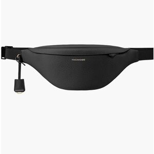 MAISON de SABRÉ
Leather Sling Bag